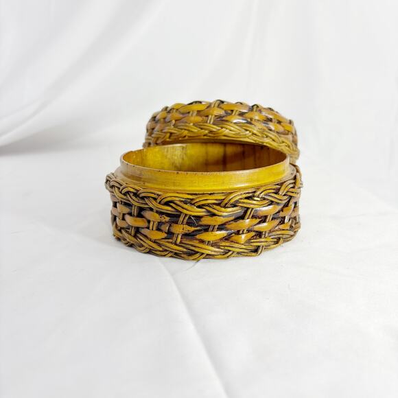 Vintage 4” Round Woven Lidded Trinket Box – Handmade Storage Basket - Picture 1 of 4